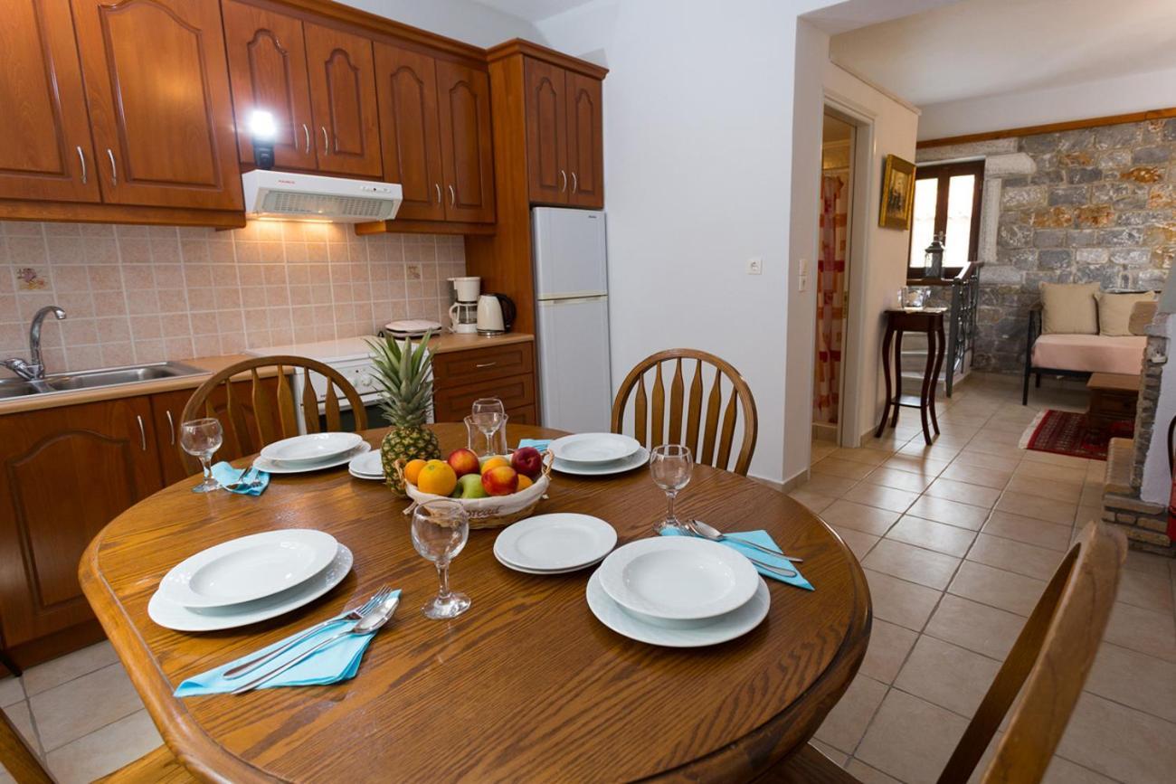אגיוס ניקולאוס Pleiades Seaside Residences In Mani חדר תמונה