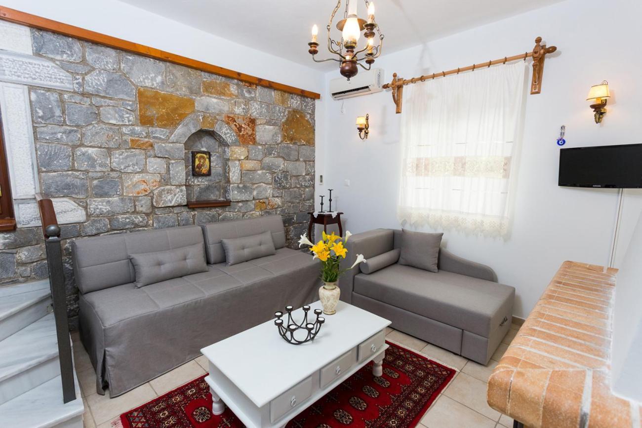 אגיוס ניקולאוס Pleiades Seaside Residences In Mani חדר תמונה
